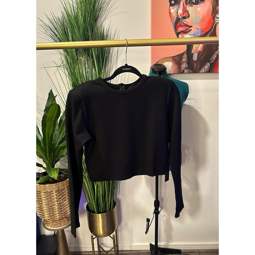 Barneys New York x Forever 21 Black Long Sleeve Crop Top - Size Large